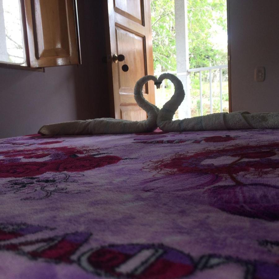 Hotel Ecoturistico Villa Lucy Curití المظهر الخارجي الصورة