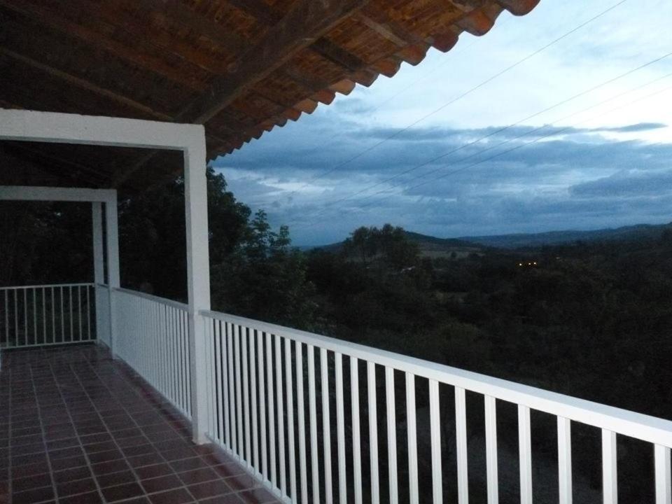 Hotel Ecoturistico Villa Lucy Curití المظهر الخارجي الصورة